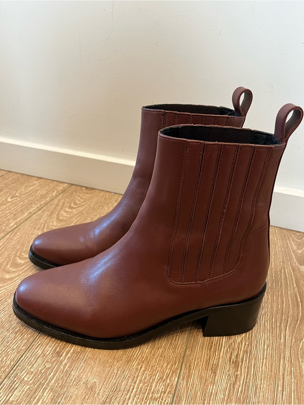 Maguire leather Chelsea Ankle Boots - Brown